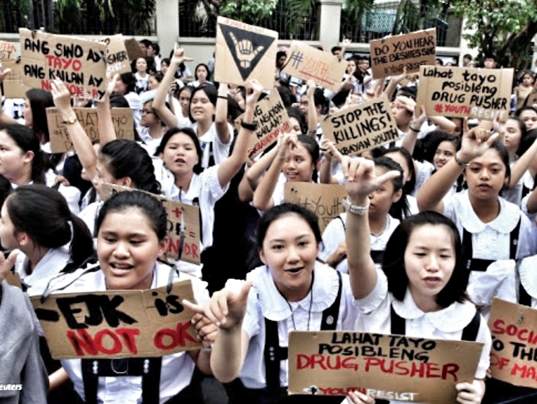 The Yellowtards are preoccupied with writing brain-dead lists of senators to vote for (and not to vote for)