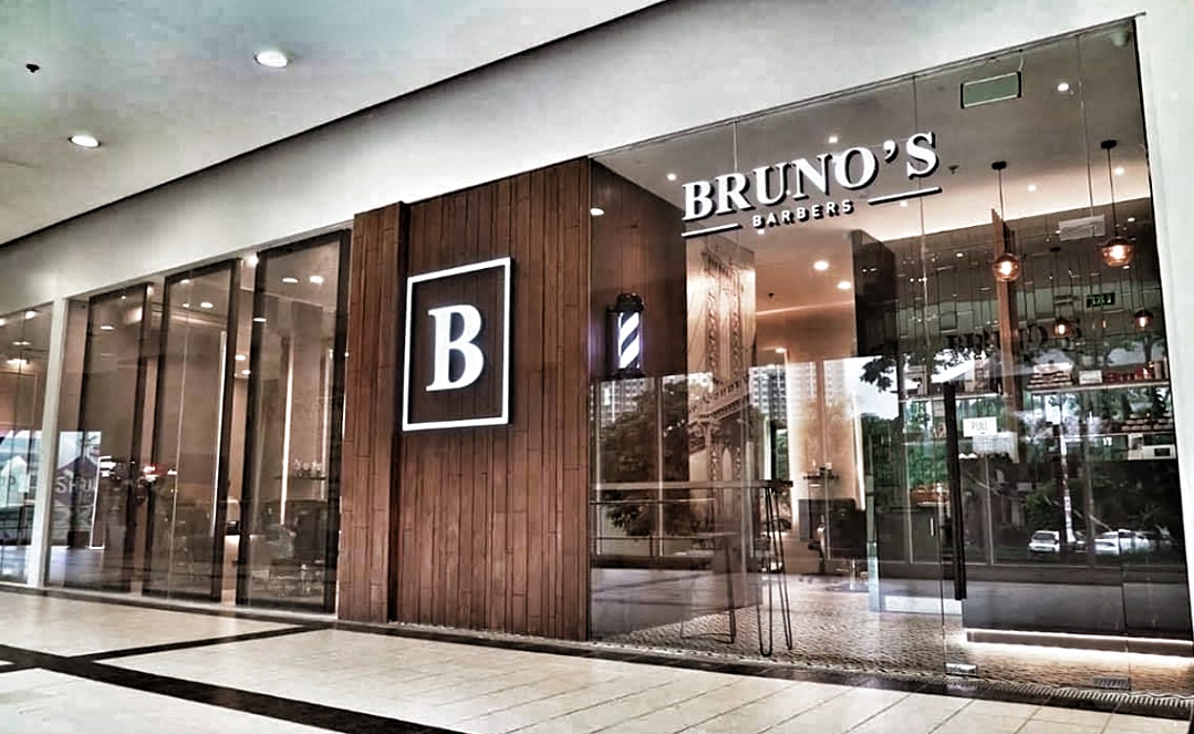 Is @PinoyAkoBlog being PAID to endorse Bruno’s Barbers?