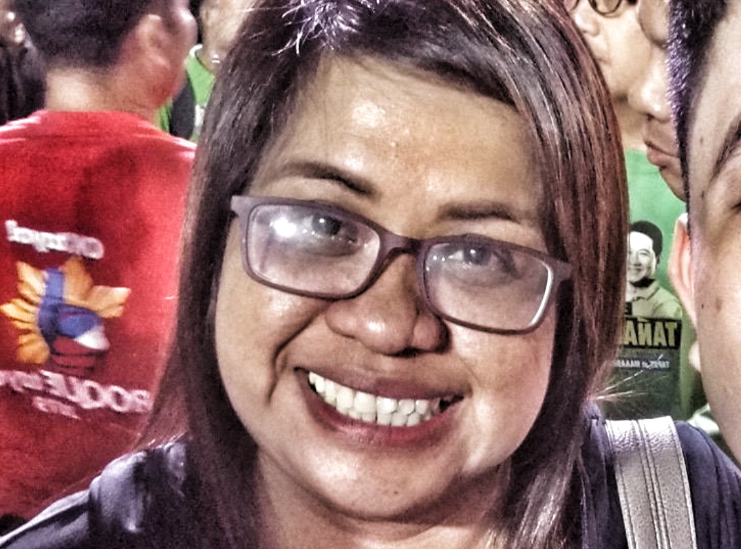 According to her own logic, Jover Laurio (a.k.a. @PinoyAkoBlog) is a female carabao!