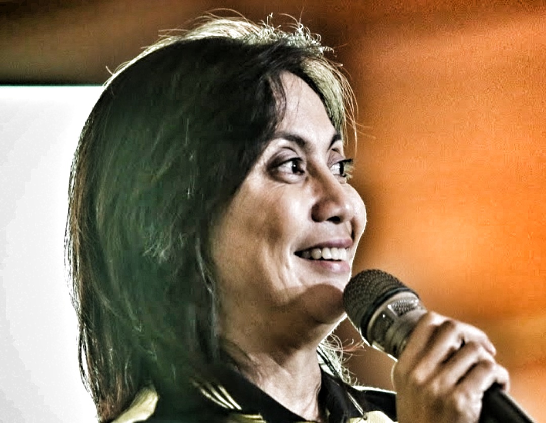 Leni Robredo calls for control and regulation of social media!