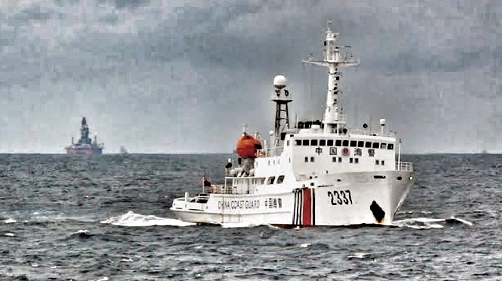 Chinese vessel leaves 22 Filipino seamen to die after ramming and sinking their ship