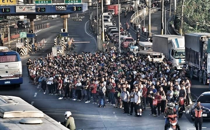 Public transport CATASTROPHIC failure for Filipino masses as Manila responds to COVID-19 pandemic!